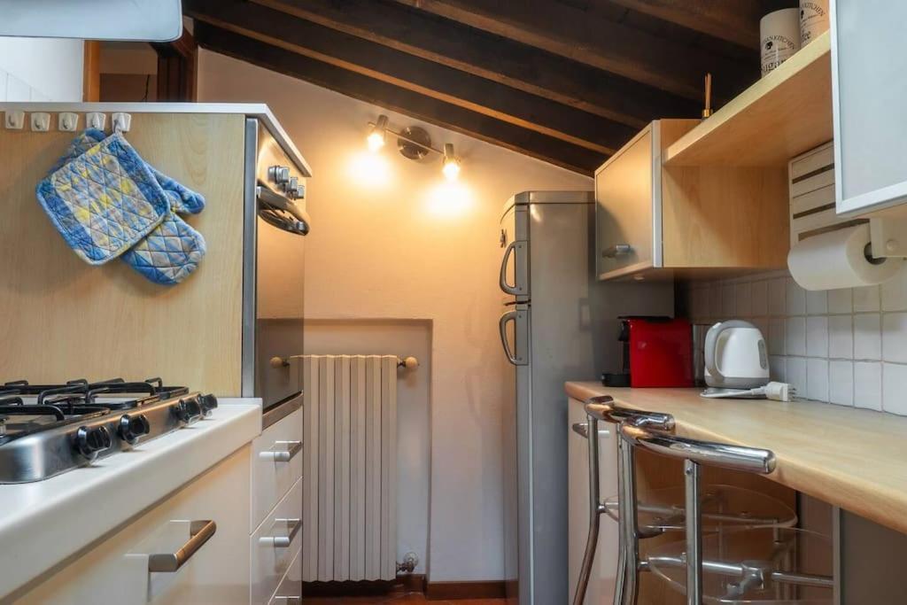 La Finestra Sul Civico Cinque Apartman Verona Kültér fotó